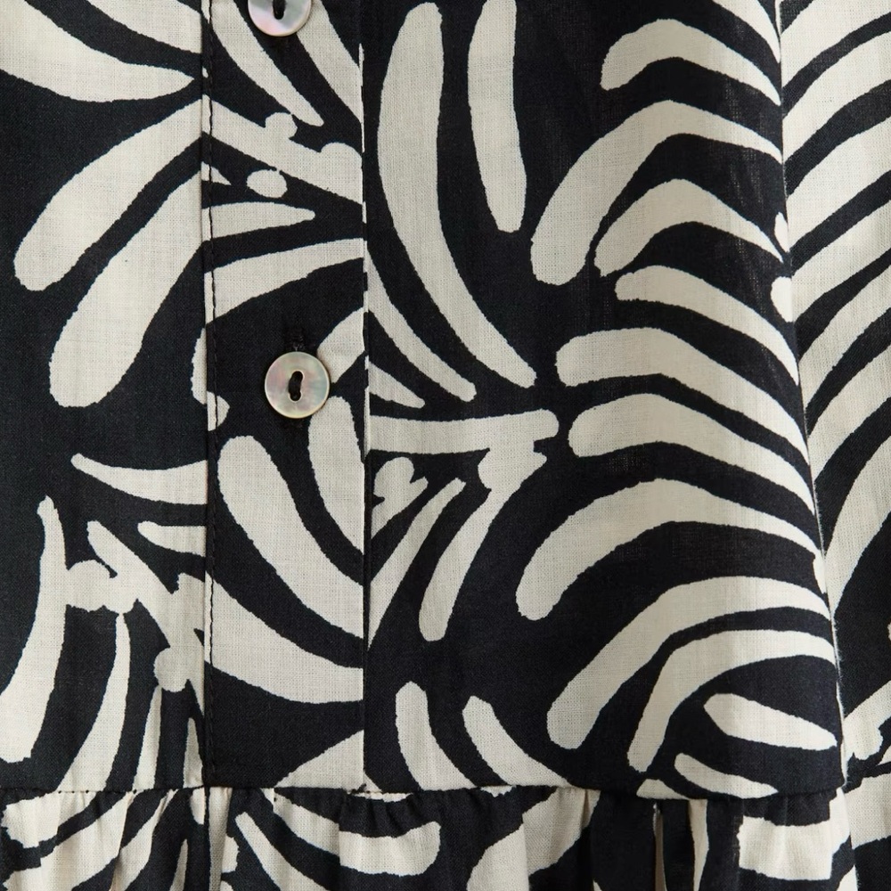 Black and White Tiered Midi Dress - Picture 3 of 4